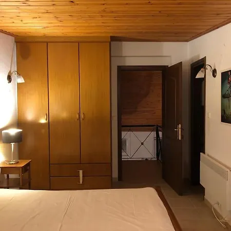 Olympus Touch - διώροφη μεζονέτα με σοφίτα που αγγίζει τον όλυμπο! Appartamento Litóchoron