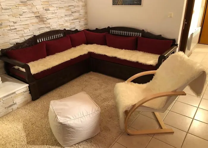 Olympus Touch - διώροφη μεζονέτα με σοφίτα που αγγίζει τον όλυμπο!