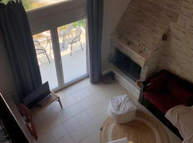 Olympus Touch - διώροφη μεζονέτα με σοφίτα που αγγίζει τον όλυμπο! * Litóchoron