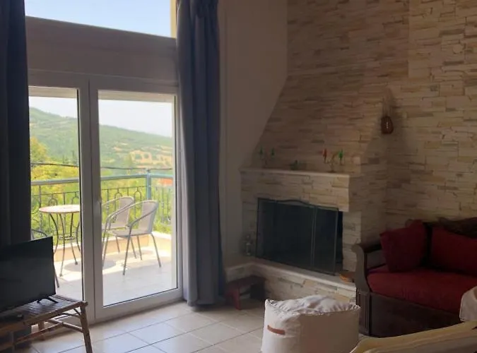 Olympus Touch - διώροφη μεζονέτα με σοφίτα που αγγίζει τον όλυμπο! Lejlighed